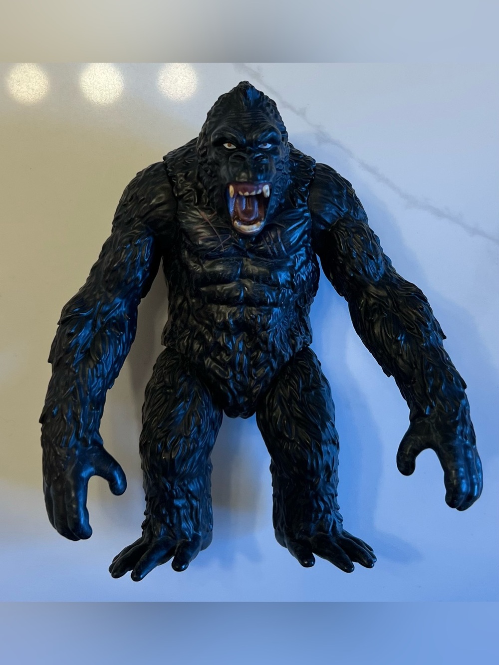 Mezco Toyz KING KONG Skull Island 7” Vinyl Action Figure Godzilla